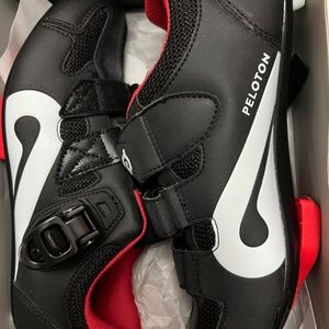 Peloton shoes and accessories bundle